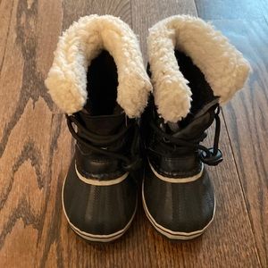 Toddler Sorel Snow Boots - size 9